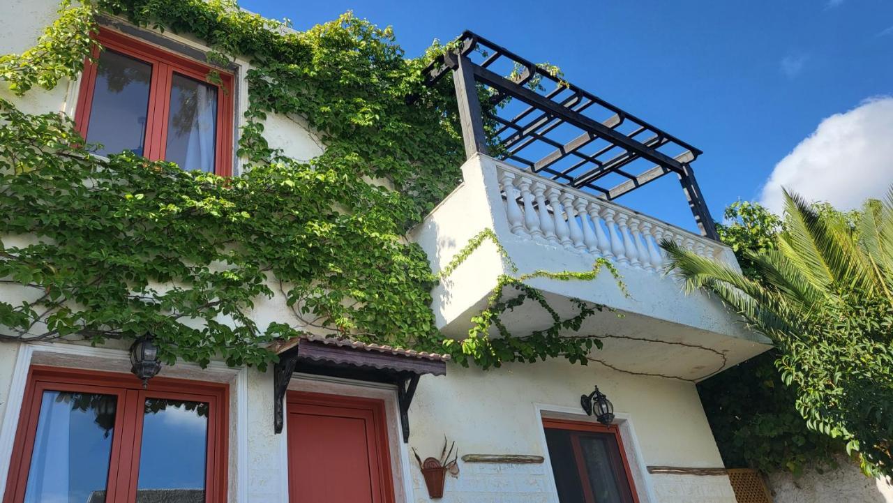 Maisonette Sea View For Up To 8 Persons *