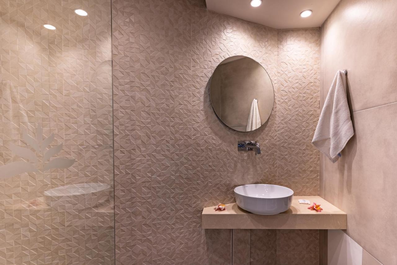 Kathrin Hotel Adelianos Kampos