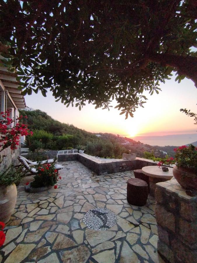 Chora Traditional Genadio Holiday home