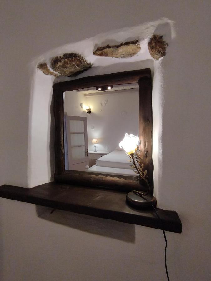 Chora Traditional Genadio *