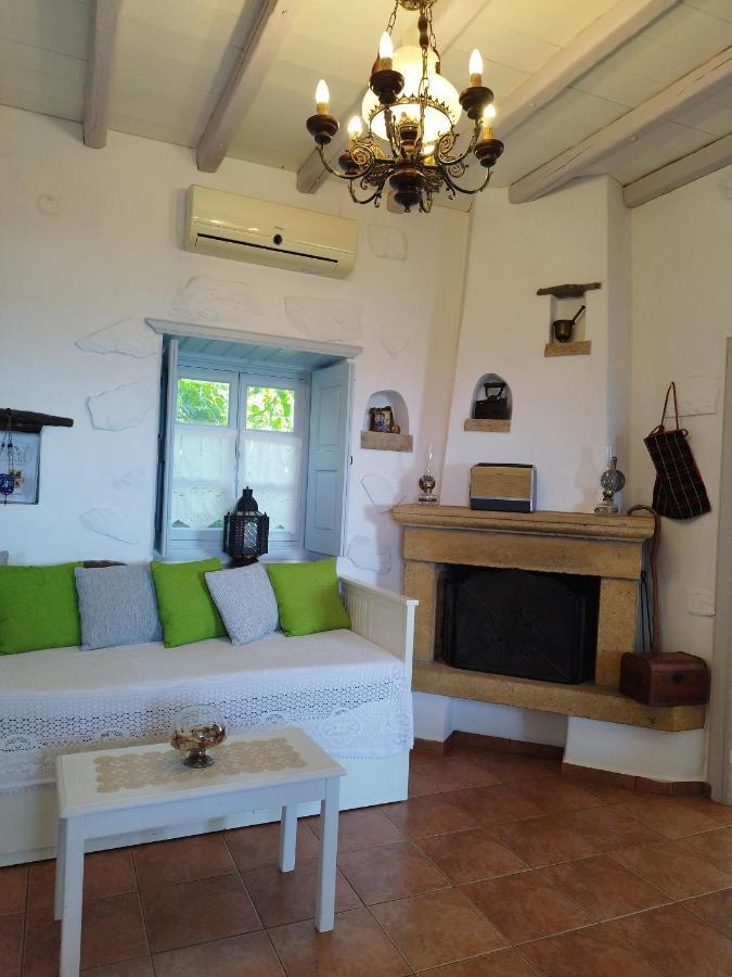 Holiday home Chora Traditional Genadio *