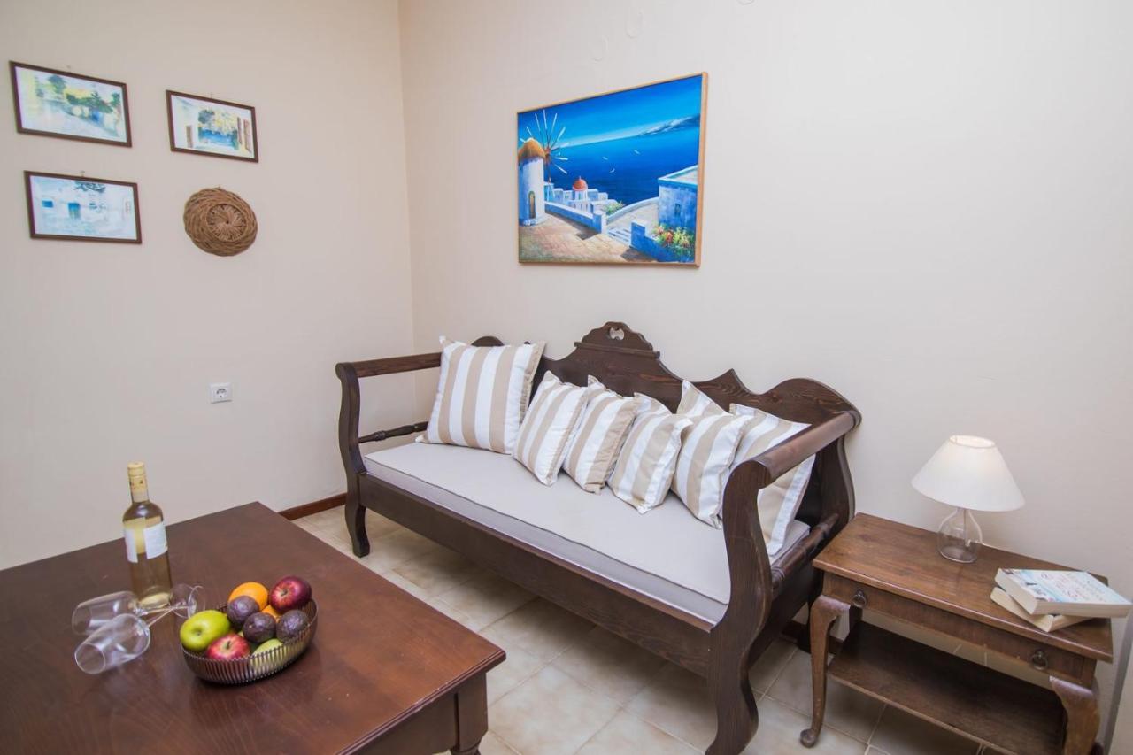 Niriides Hotel Apartments Aparthotel