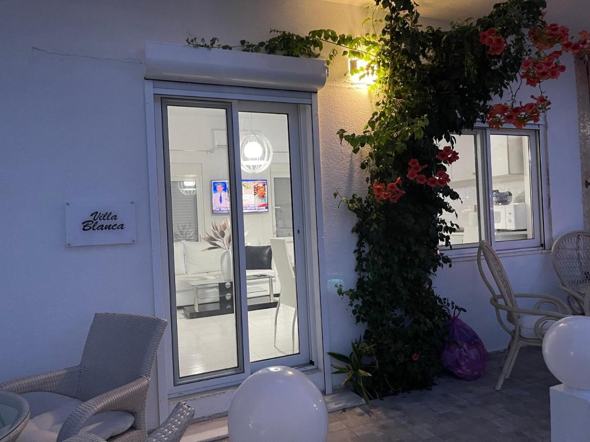 Villa Blanca *