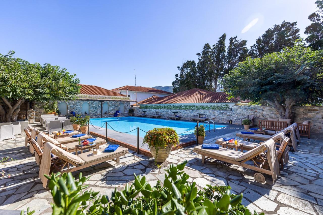 Ionia Hotel 2*