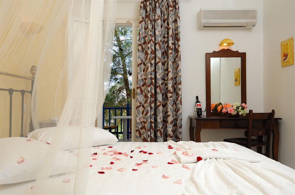 Aphrodite Boutique 3* Aliki (Paros)