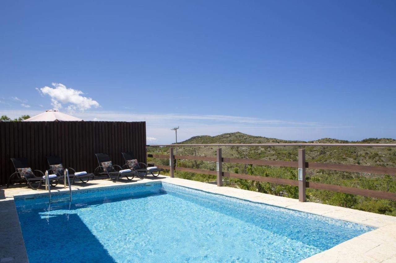 Amadryades Villas-villa Terina