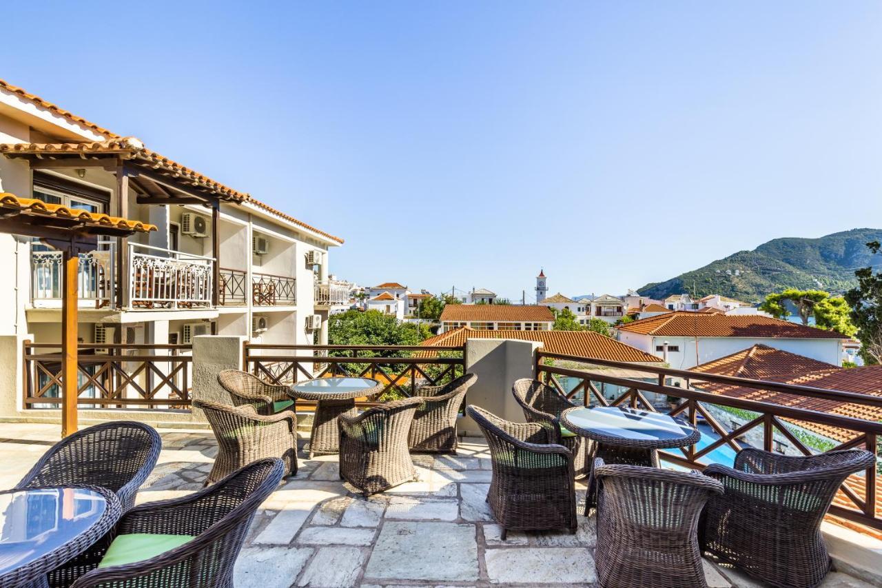 Ionia 2* Skopelos Town