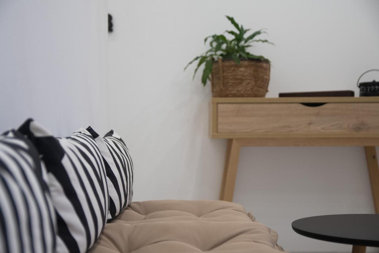 Minimal Culture Boutique Apartment *