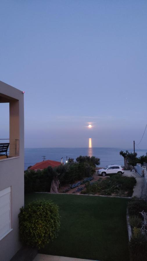 With Aegean Views Apartment *