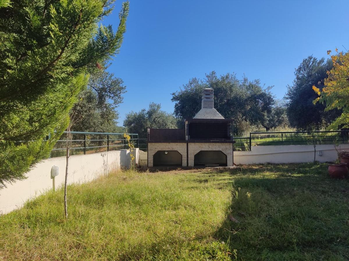 Holiday home Billias House
