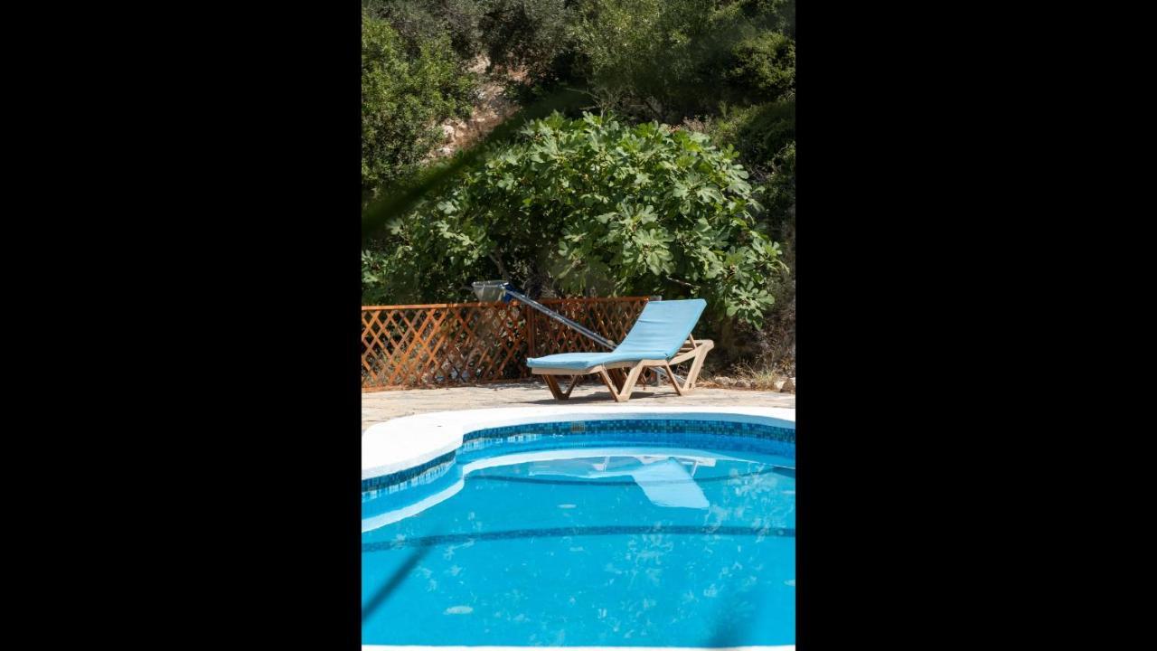 Beautiful House Located On A Hill, With A Spectacular Sea View Holiday home *