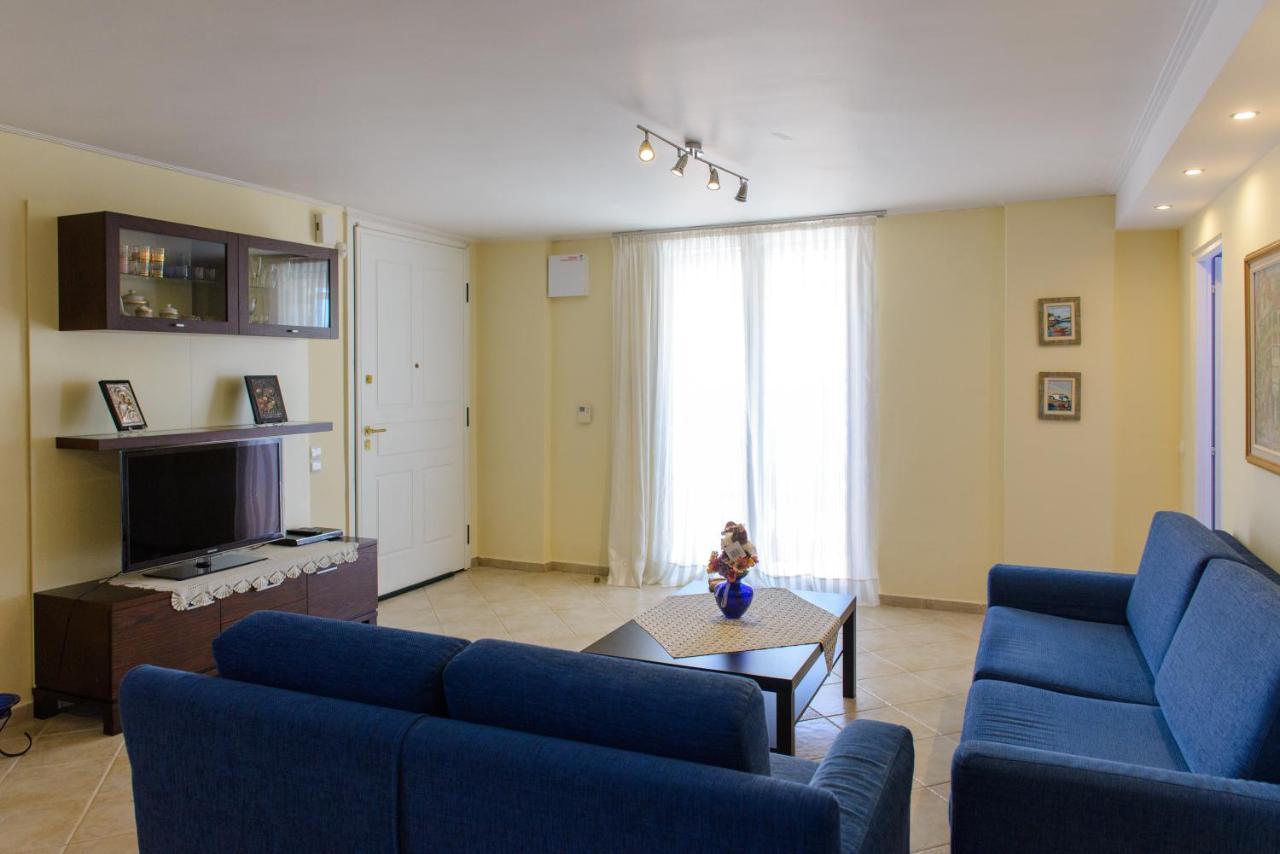 Artemis Riviera Villa *