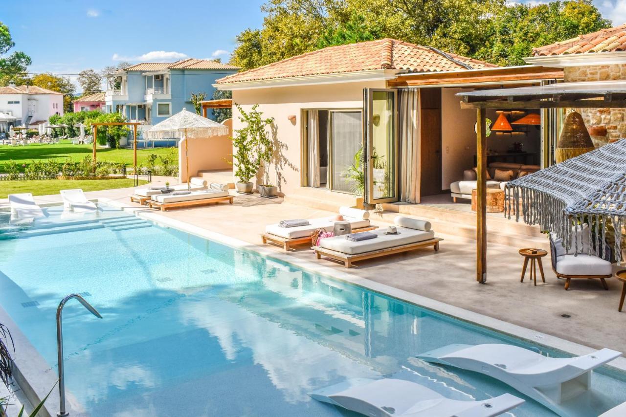 Mandraki Village Boutique Hotel 4*