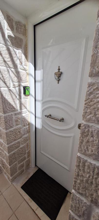Holiday home Stone House In Olive Grove *
