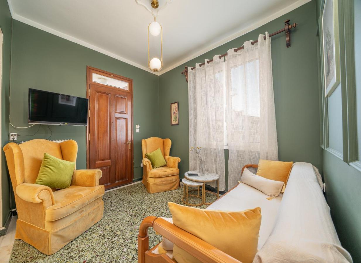 Neat Flat In Seaside Town Apartment *