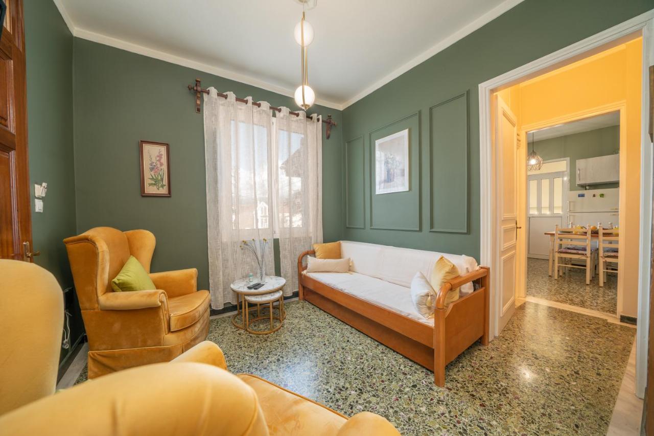 Neat Flat In Seaside Town Argostoli (Kefalonia)