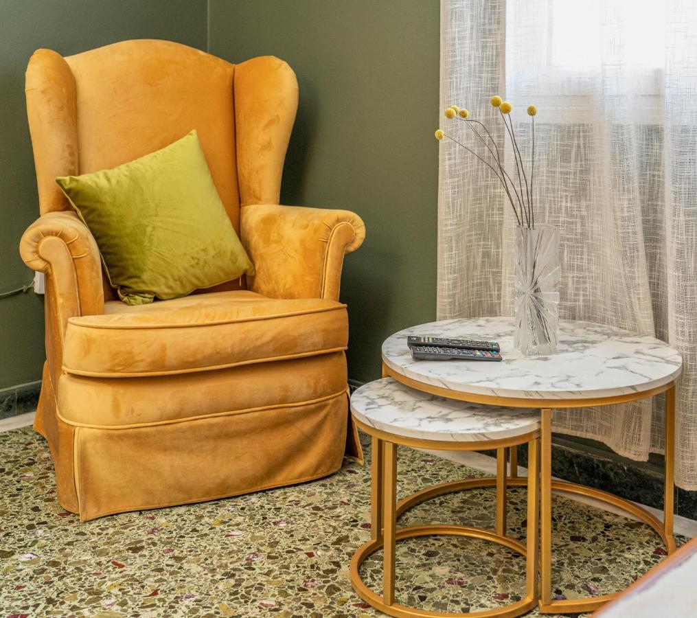 Neat Flat In Seaside Town * Argostoli (Kefalonia)