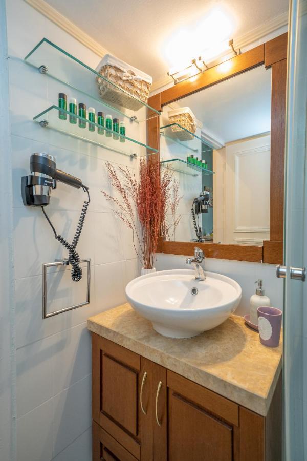 Neat Flat In Seaside Town Apartment