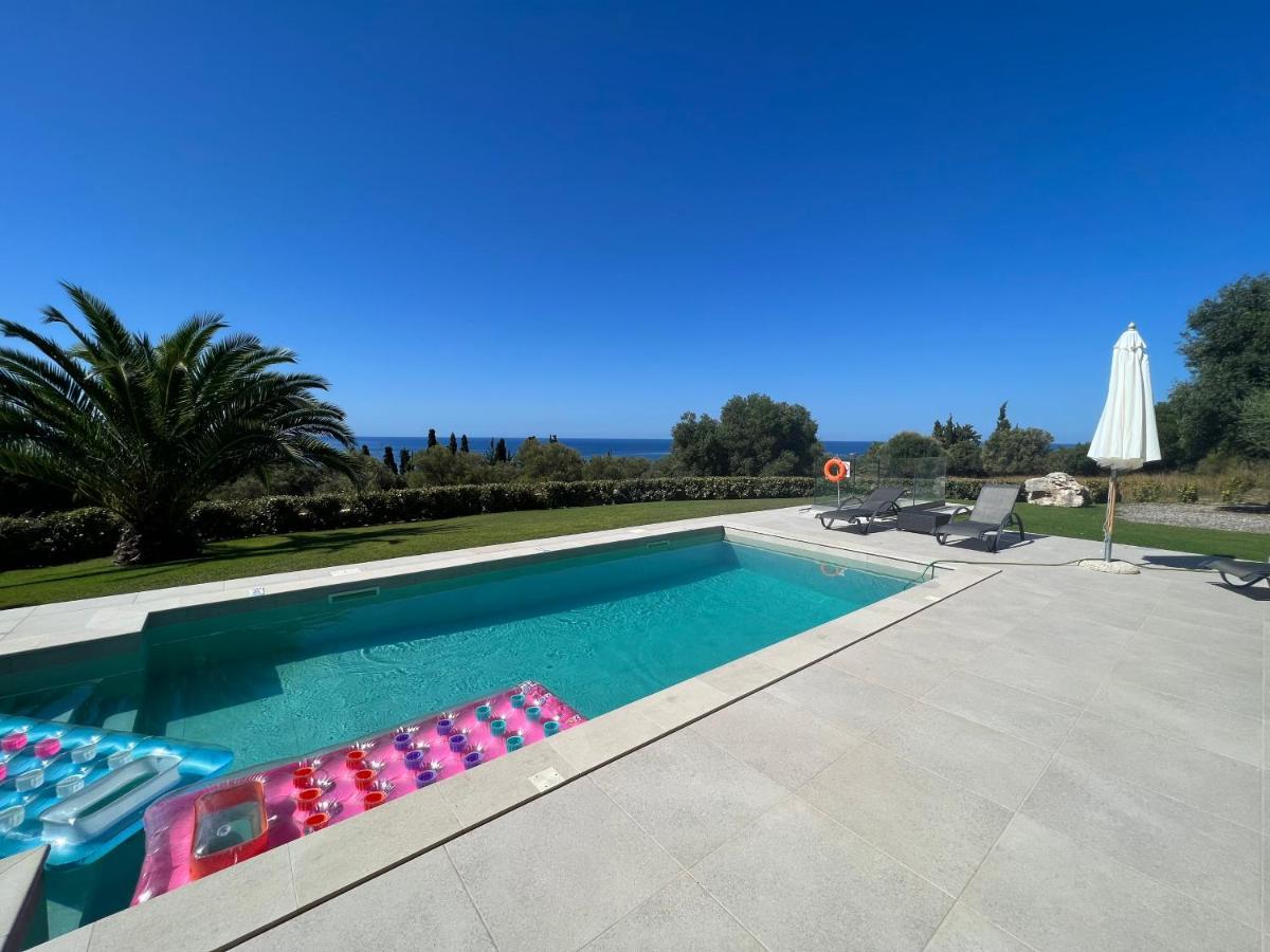 Avithos Blue Villa