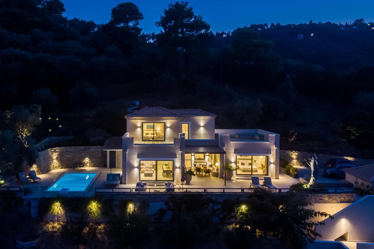 Antigone Luxury Retreat Skopelos Town