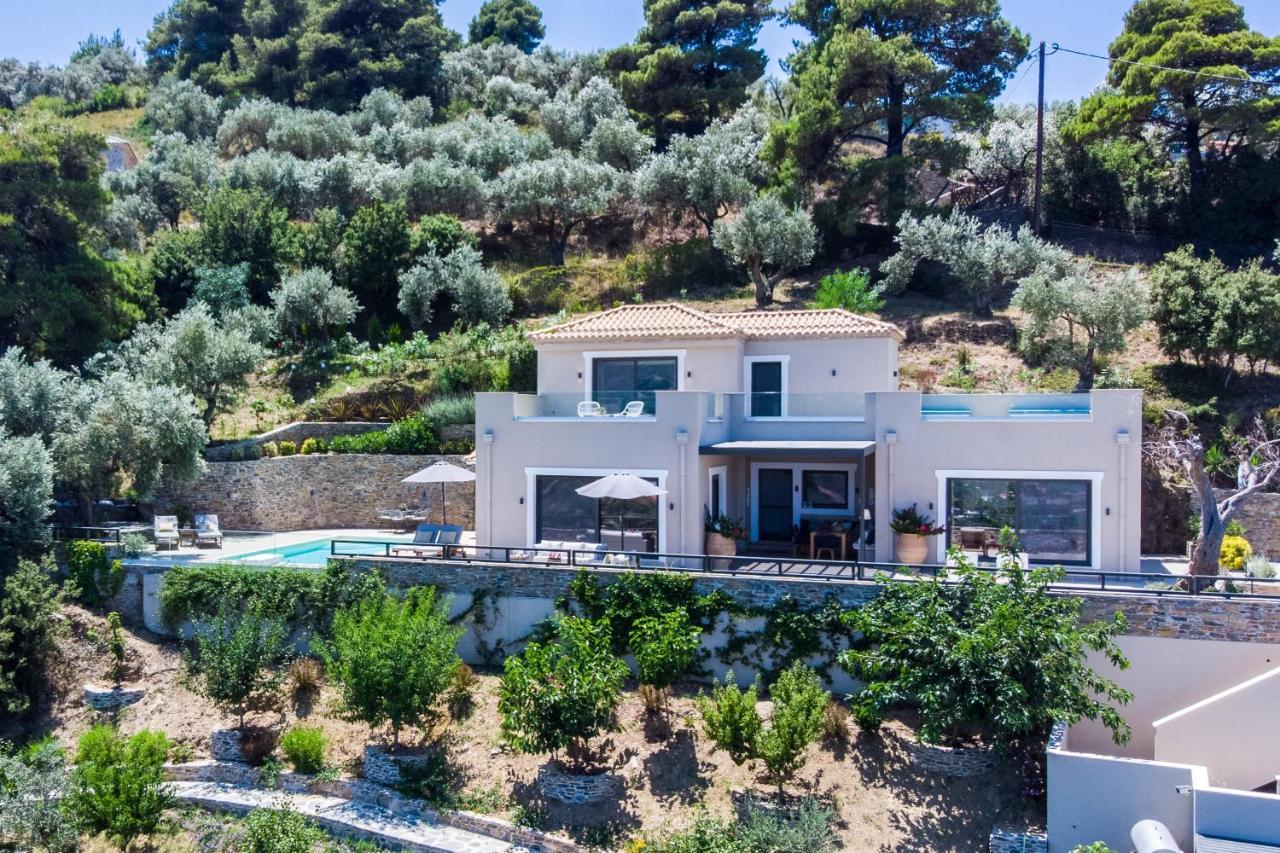 Antigone Luxury Retreat * Skopelos Town