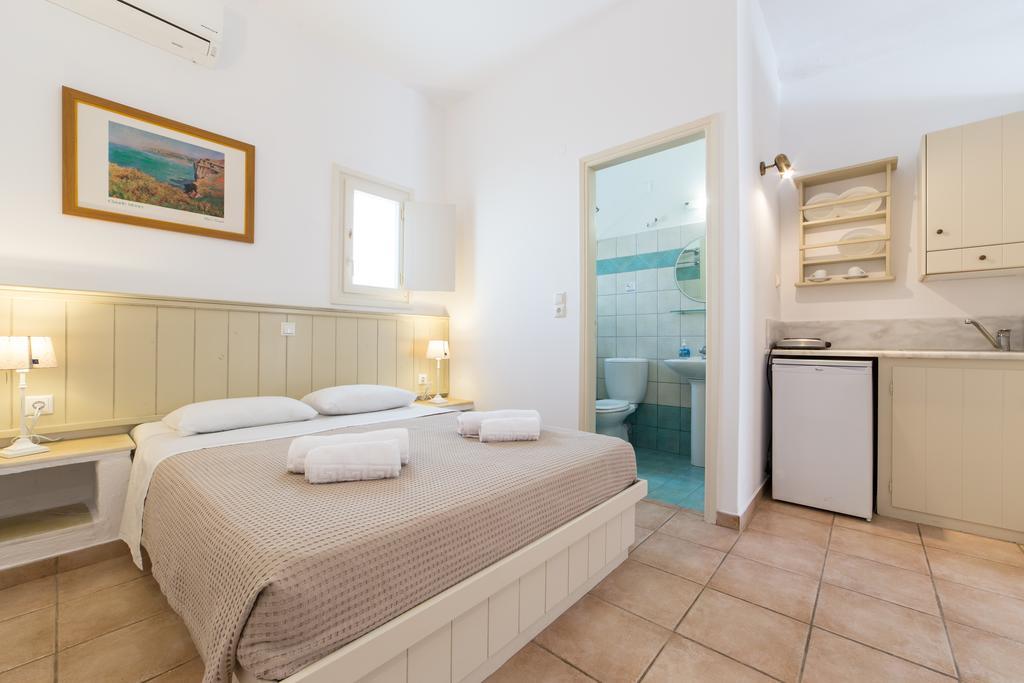 Rocco's Antiparos