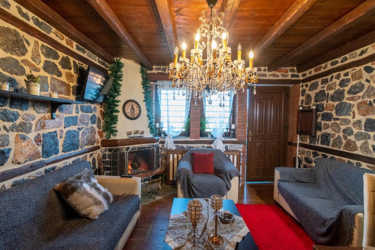 Palaios Agios Athanasios Luxury μaisonette Apartment