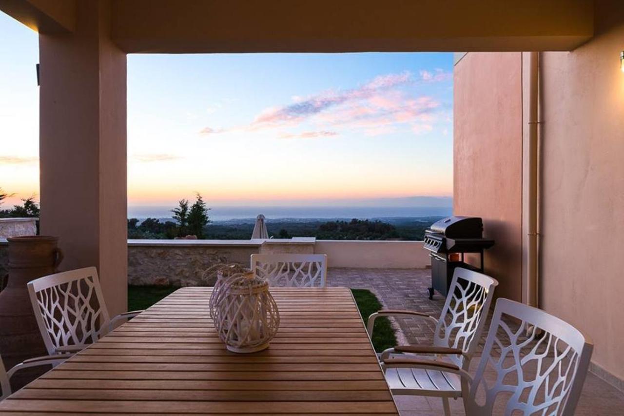 Villa Roupes Iii, Family Villa, Fantastic Views, Private Pool