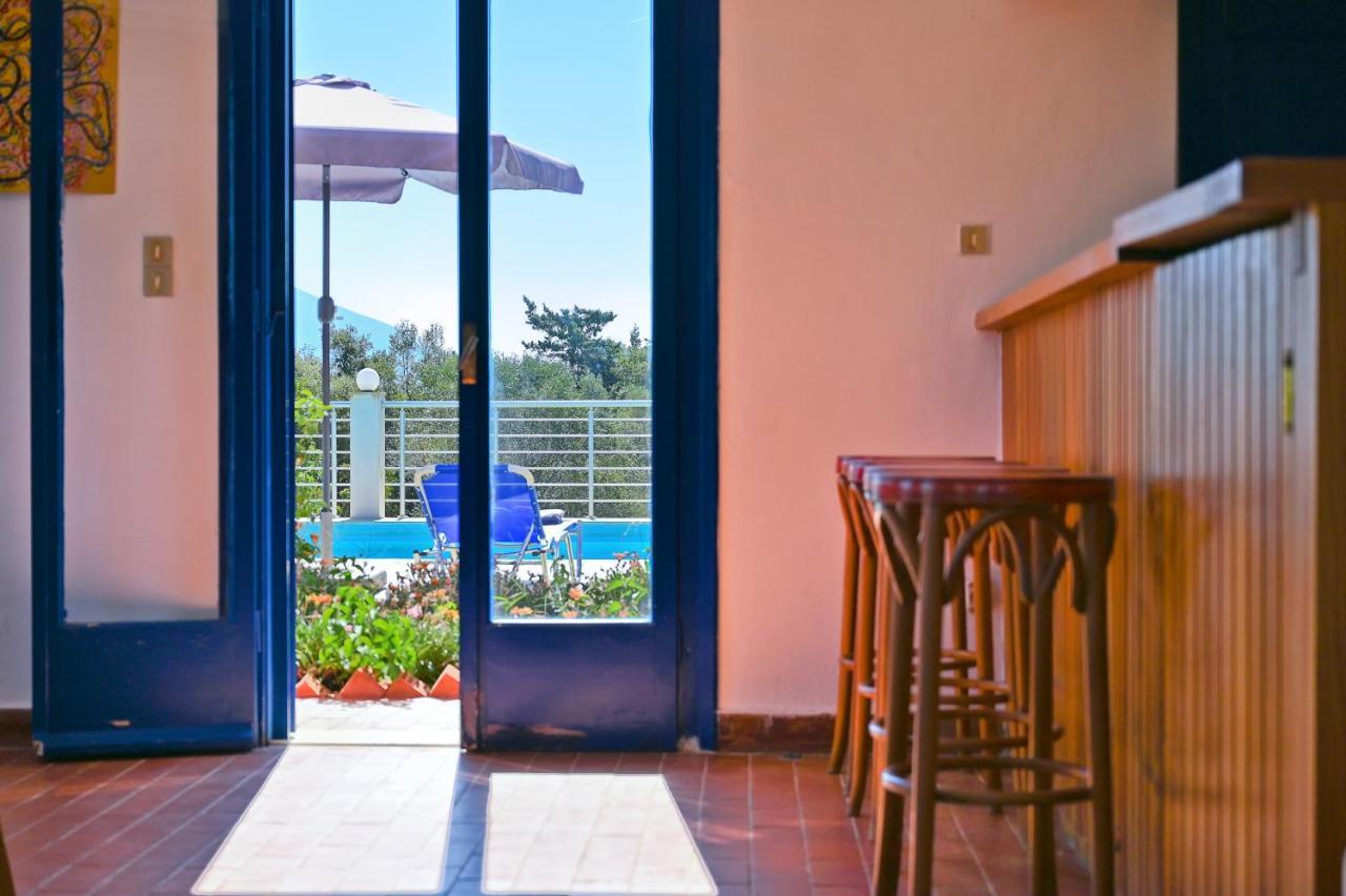 Daisy Villa *