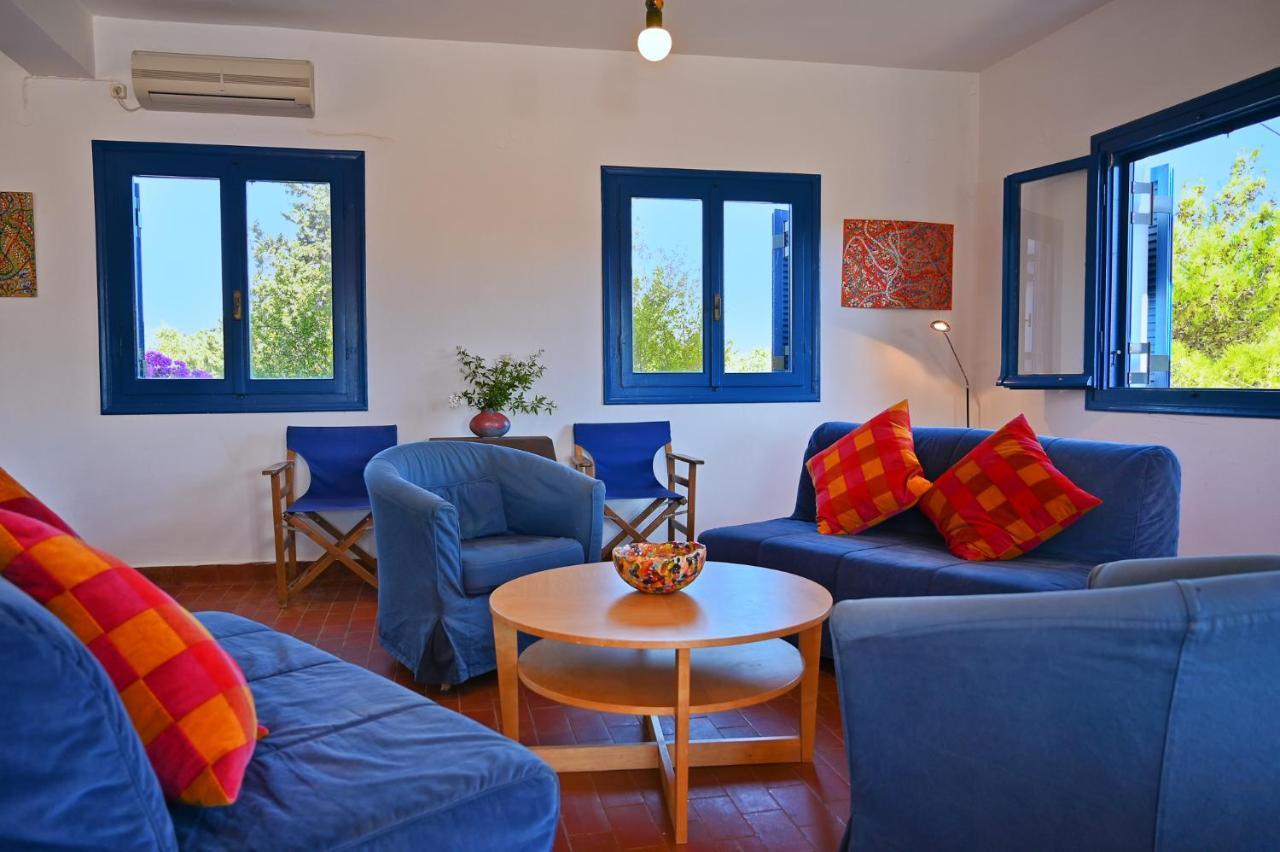 Daisy Villa