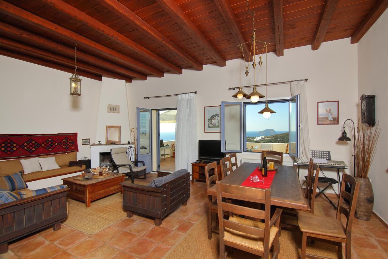 Spilies - Kythoikies Houses Villa Kalamos (Kythira)