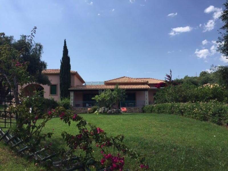 Aparthotel Aiora