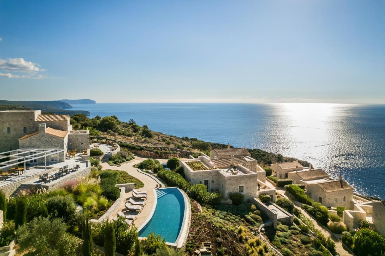 Aria Estate &