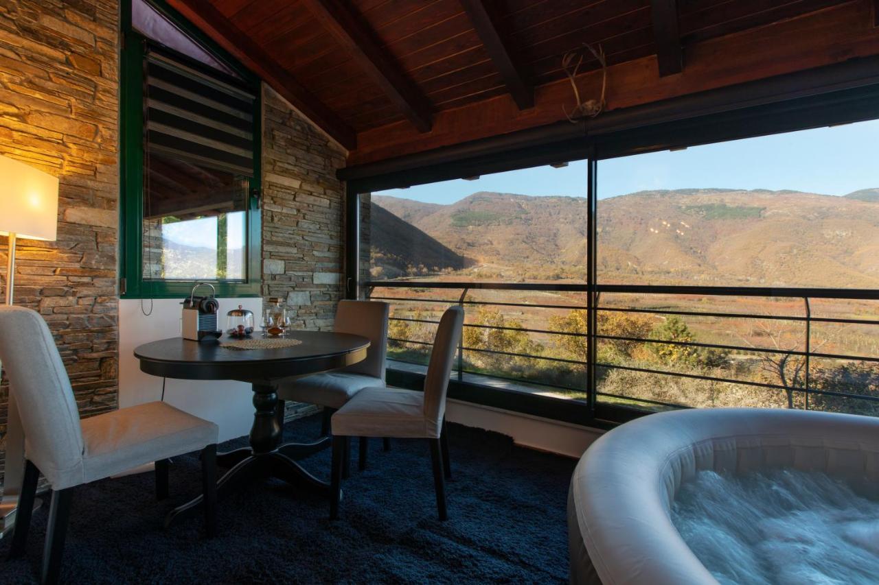 Voras 180° View Chalet