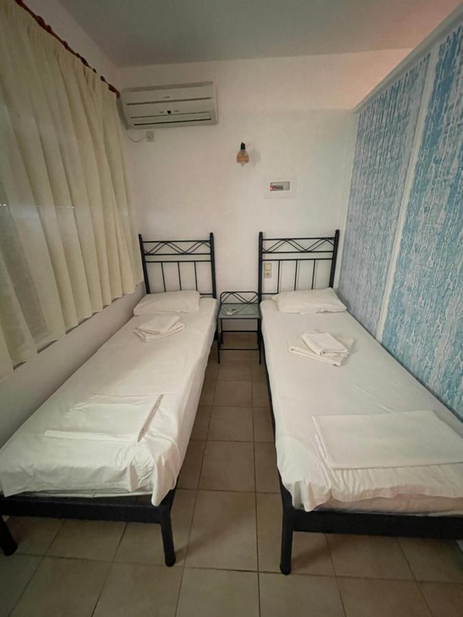 Hotel Niriides *