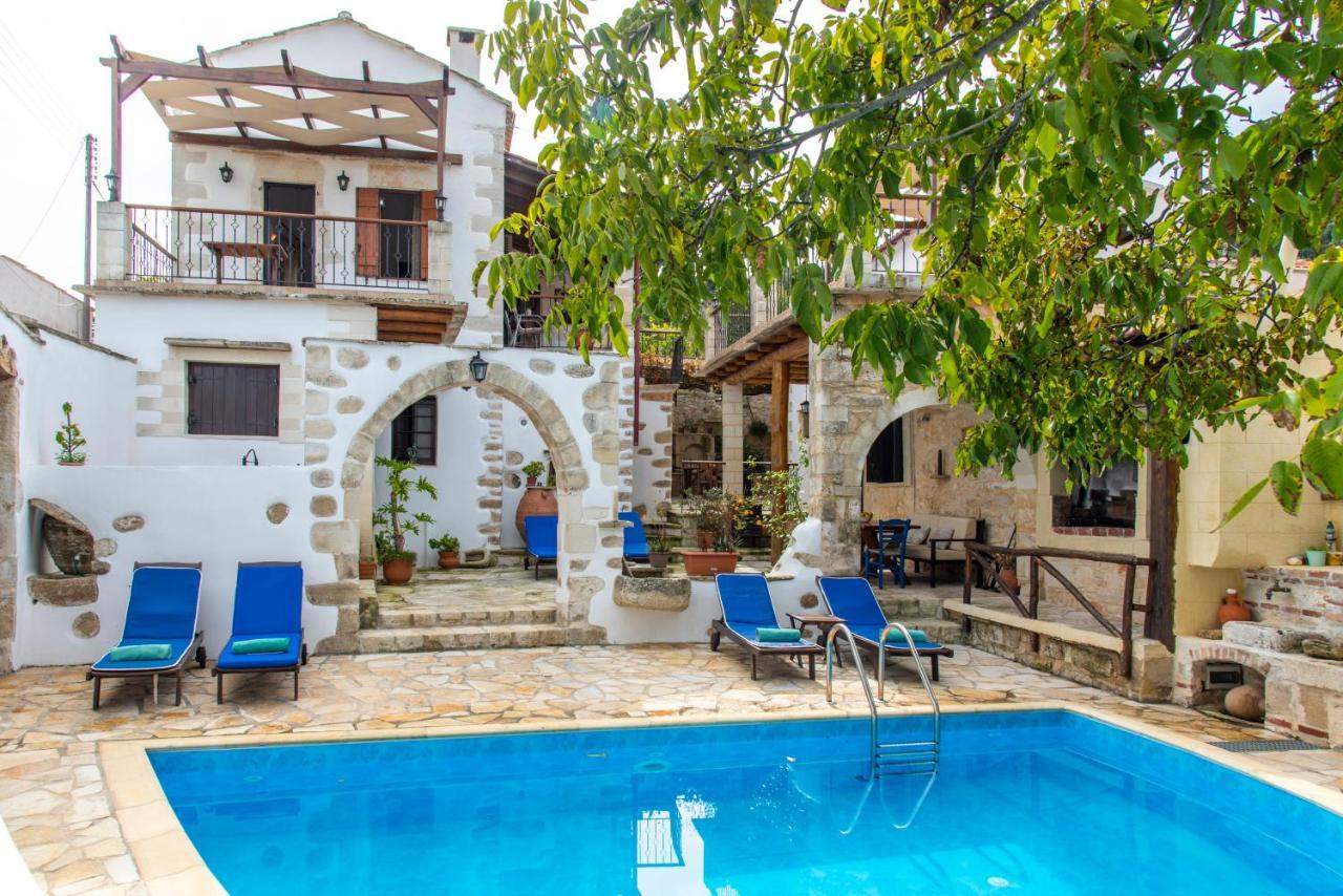 Villa Grapevine