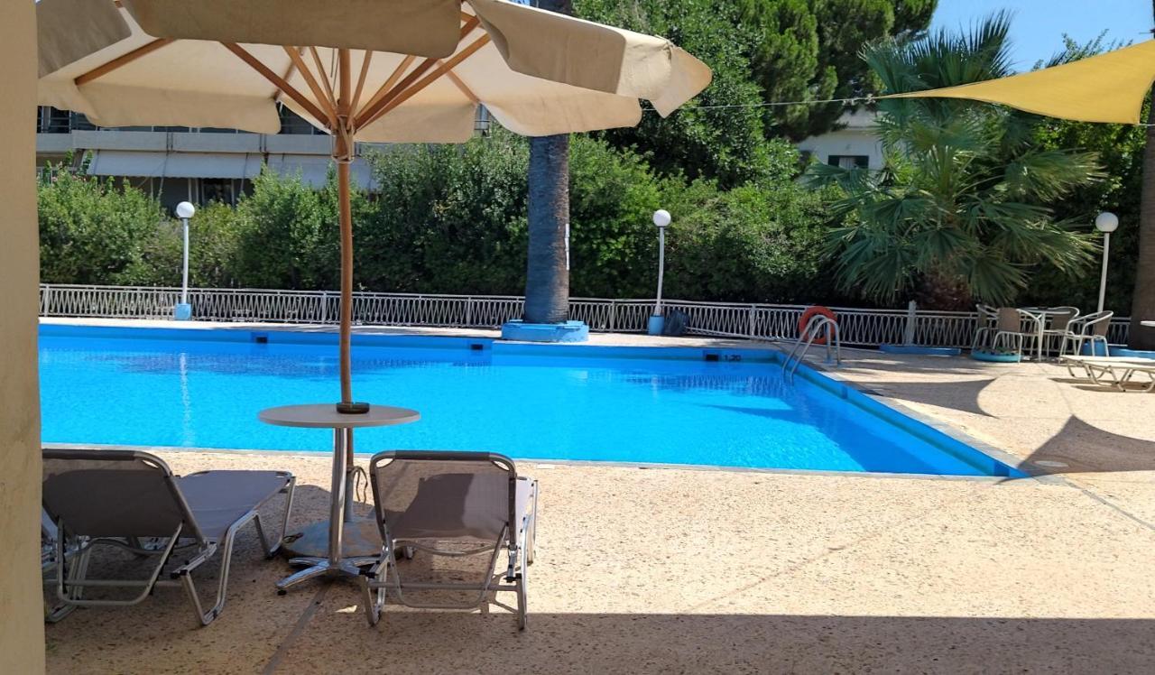 Nireus Hotel Nea Makri