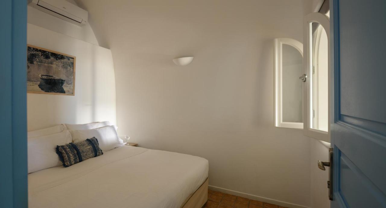 Pantelia Aparthotel Fira (Santorini)