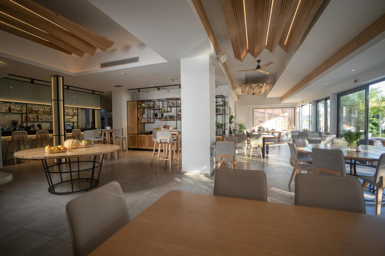 Zoe Seaside 4* Gialova