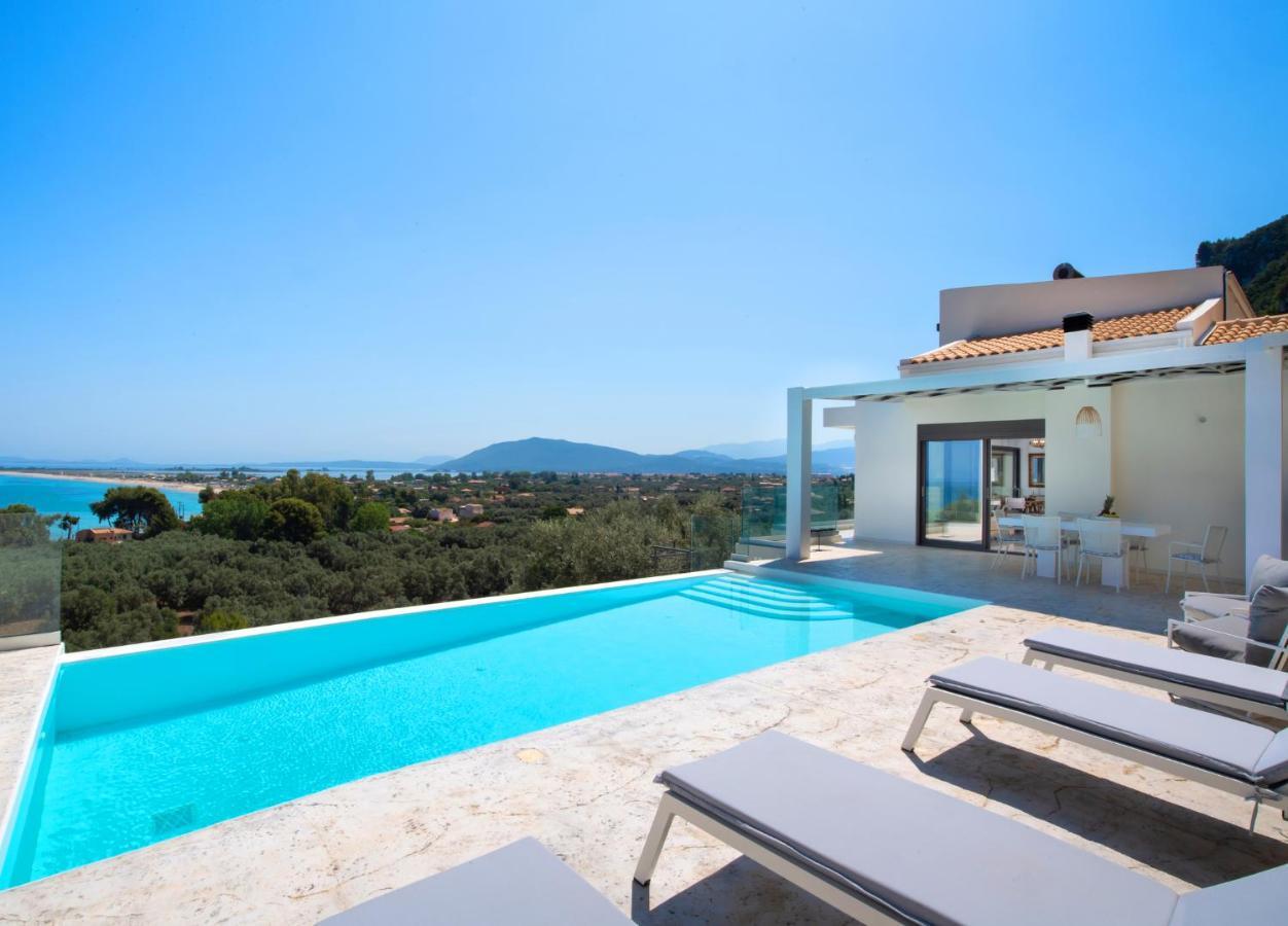 Villa Ouranos - Luxurius Modern Pool, Close To The