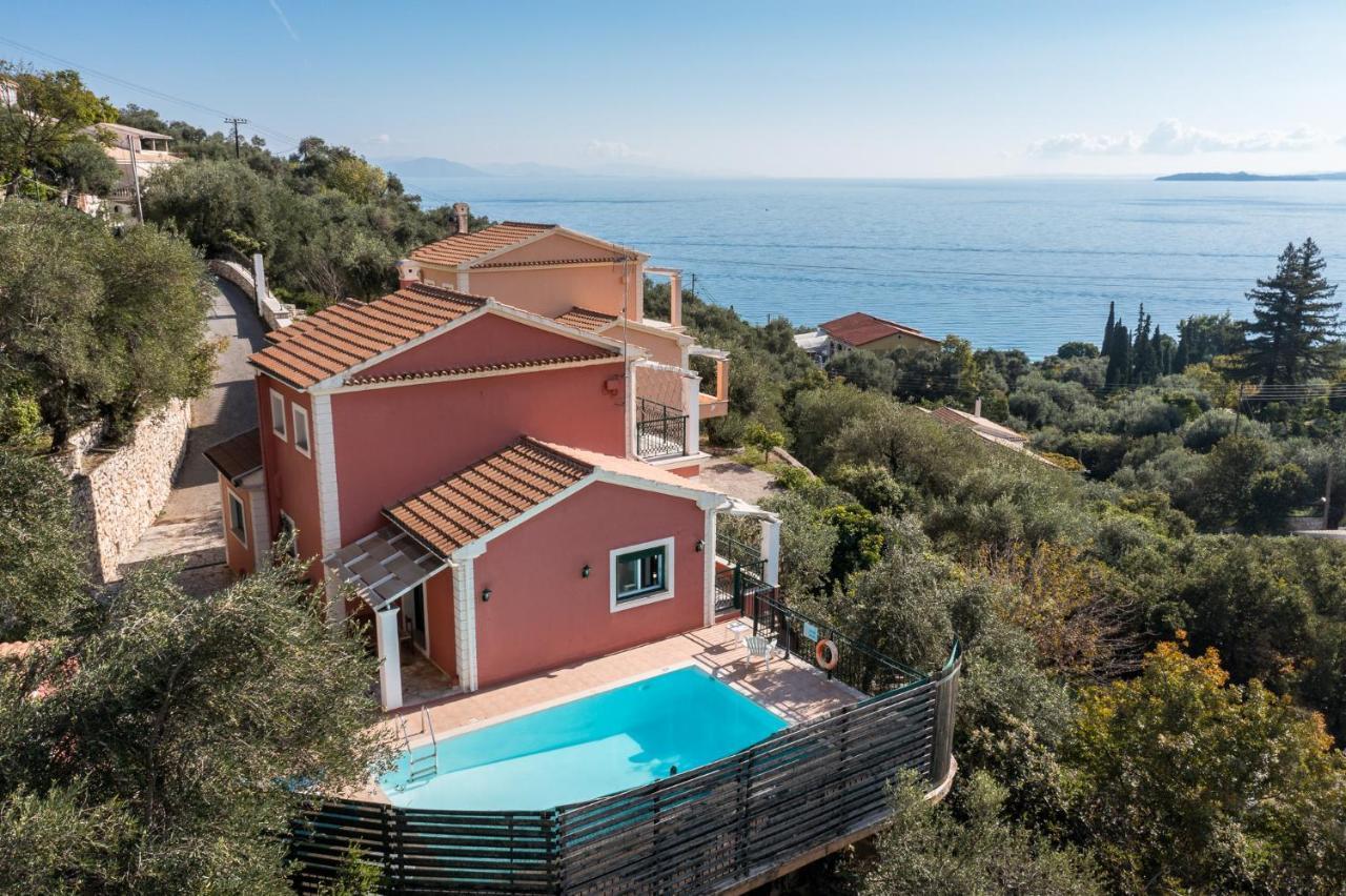 Seaview Leana With Private Pool By Konnect, Nisaki Villa