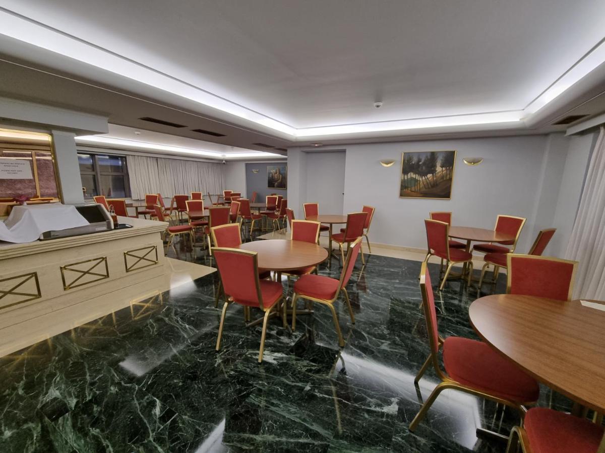Hotel Savoy 3*