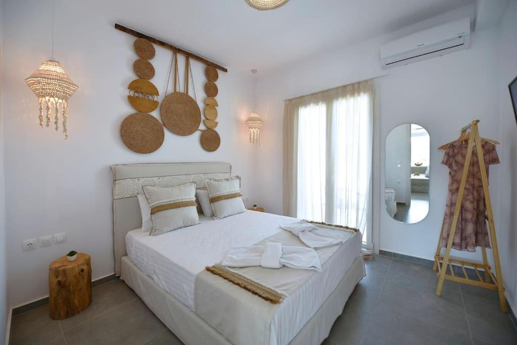 Kryni Deluxe Villa Adamantas (Milos)