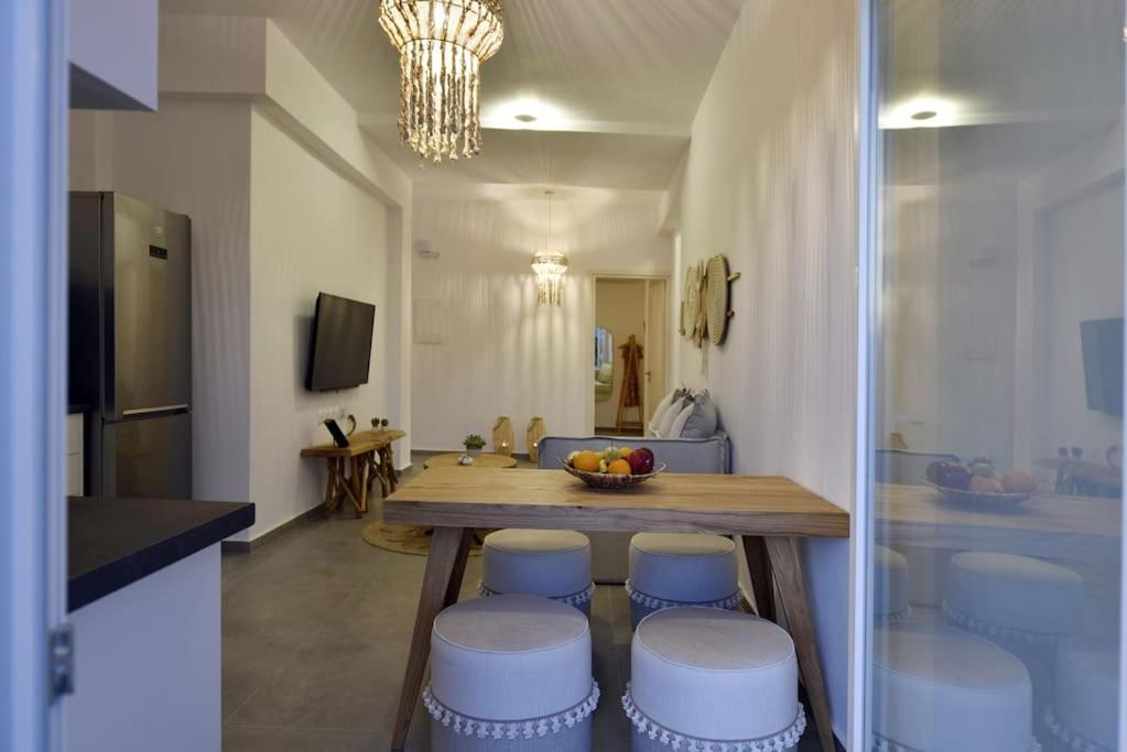 Kryni Deluxe Villa *