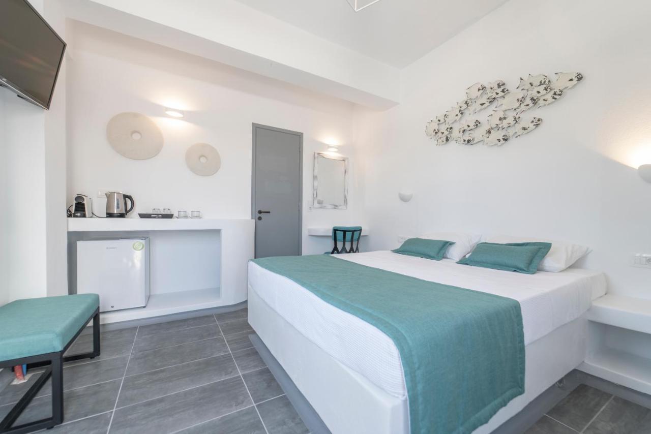 Hotel Blackcoast Santorini *