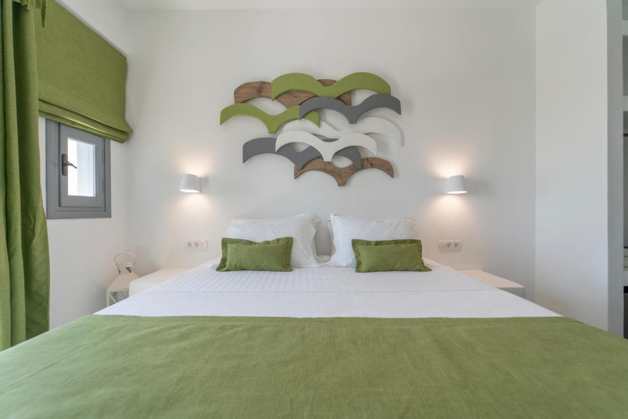 Hotel Blackcoast Santorini *