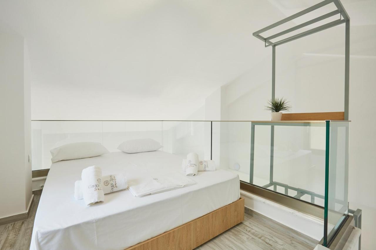 Greystone Aparthotel