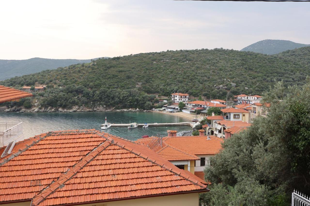 Island Boutique * Pyrgadikia
