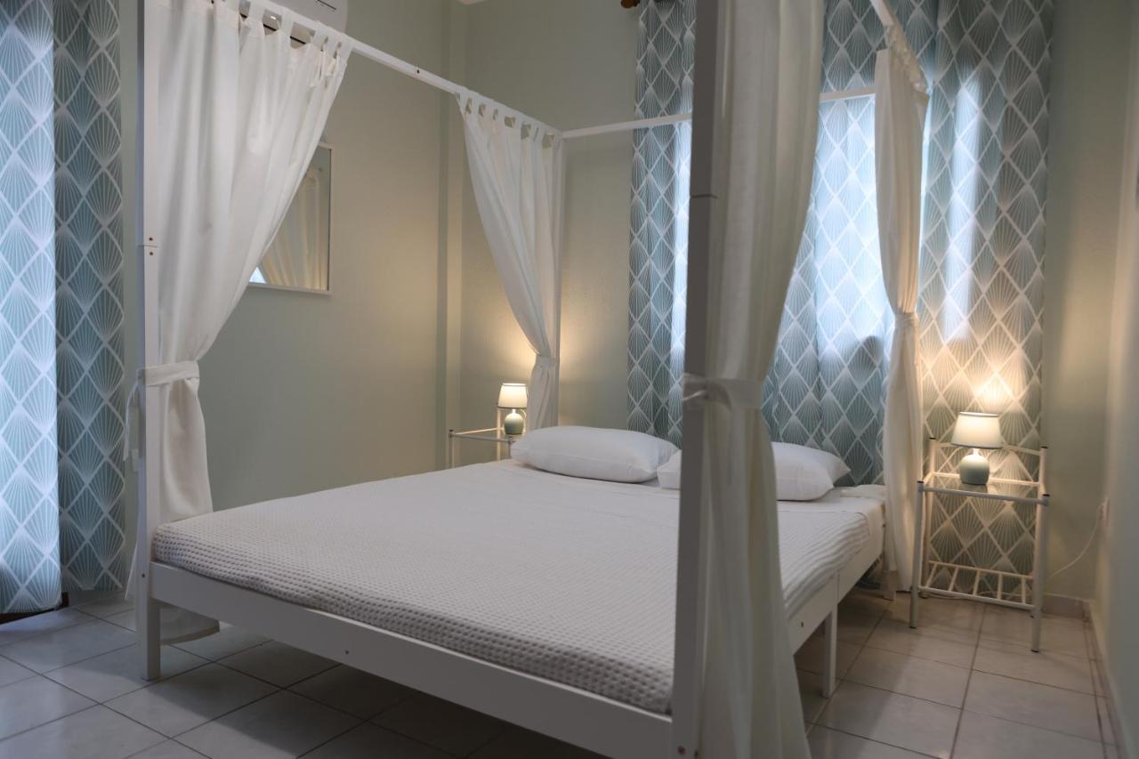 Island Boutique * Pyrgadikia