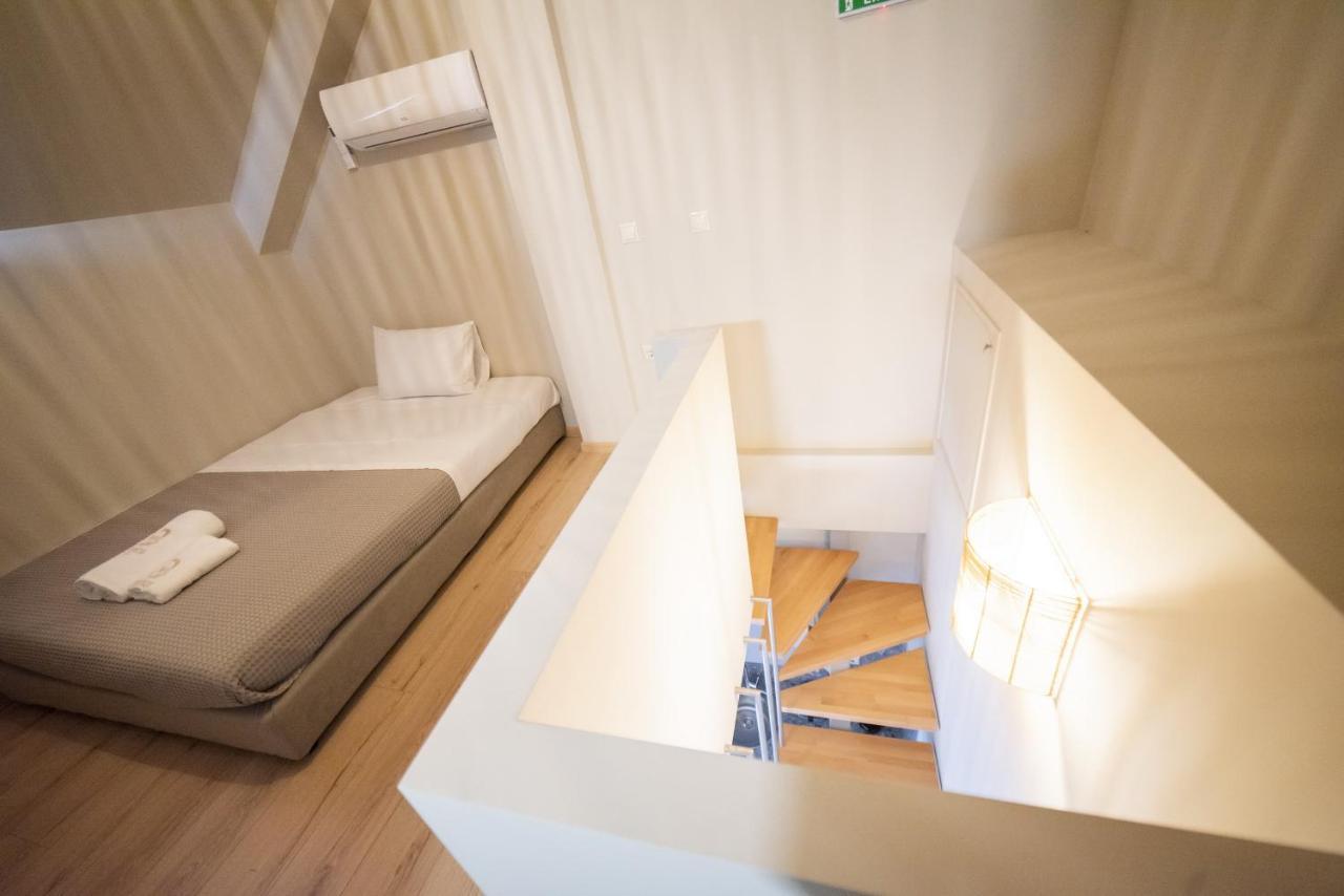 Aparthotel Theros Dhiminio
